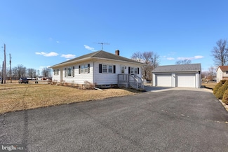 14 Hickory Ave Unit 1, Gettysburg, PA 17325