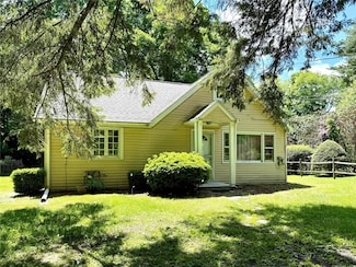 284 Titusville Rd, Poughkeepsie, NY 12603