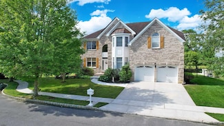 66 Monet Dr, Mays Landing, NJ 08330