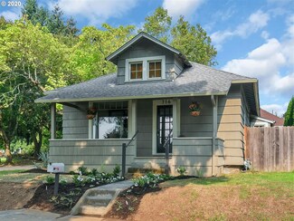 716 W 21st St, Vancouver, WA 98660