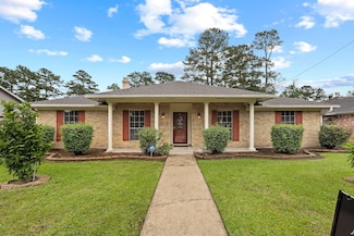 1370 Shakespeare Dr, Beaumont, TX 77706