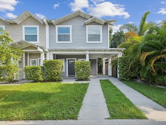 115 W Giddens Ave, Tampa, FL 33603
