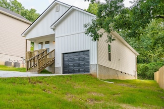 3016 Addison Rd, Chattanooga, TN 37406