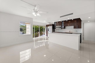 9370 W Flagler St Unit 208B, Miami, FL 33174
