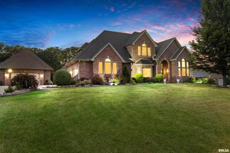 1327 Amanda Dr, Metamora, IL 61548