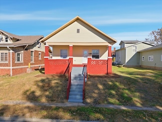 1123 Concannon St, Moberly, MO 65270