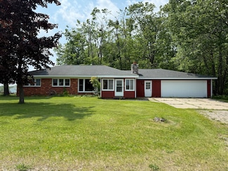 5913 Michigan 33, Cheboygan, MI 49721