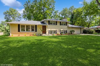 2405 Suffolk Ln, Joliet, IL 60433