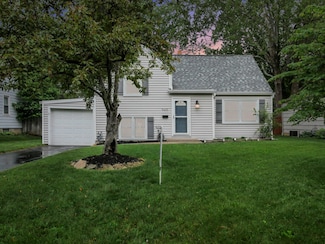 945 Francis Ave, Columbus, OH 43209