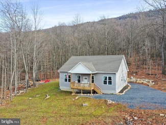 115 Mountain Top Ln, New Market, VA 22844