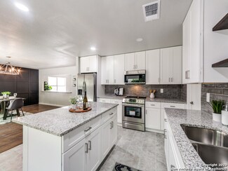 9202 Chinon, San Antonio, TX 78250