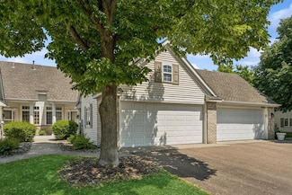 18322 Cattail Ct, Eden Prairie, MN 55346