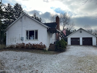 314 E Boston Mills Rd, Peninsula, OH 44264