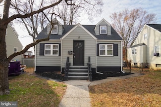 820 Market St, Mount Ephraim, NJ 08059