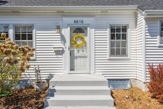 6616 Russell Ave S, Richfield, MN 55423
