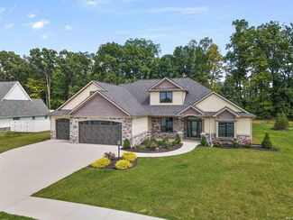 13714 Aslan Passage, Fort Wayne, IN 46845