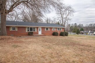 5200 Ansel Ln, Charlotte, NC 28216