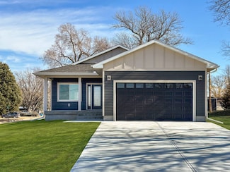 105 S 11th St, Albion, NE 68620