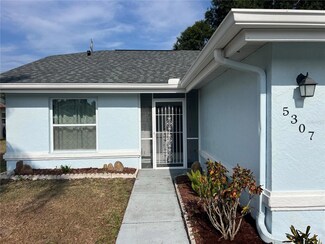 5307 72nd St E, Bradenton, FL 34203