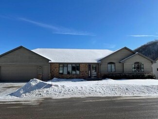 1360 50th Ave, Winona, MN 55987