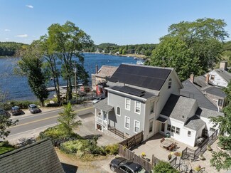 460 Main St, Amesbury, MA 01913