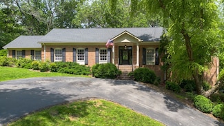 814 Willowdale Ct, Nashville, TN 37220