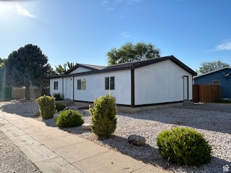296 Royal Oaks Dr, Ogden, UT 84404