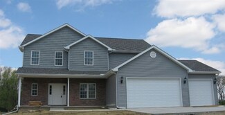 7115 W Lancaster Rd, Peoria, IL 61607