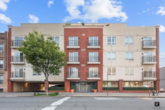 63-34 Fresh Pond Rd Unit 3G, Flushing, NY 11385