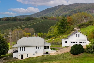 703 N Independence Ave, Independence, VA 24348