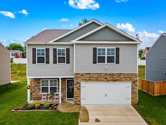 524 Cliff St, Morristown, TN 37814