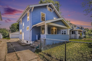 1014 Lawndale Ave, South Bend, IN 46628