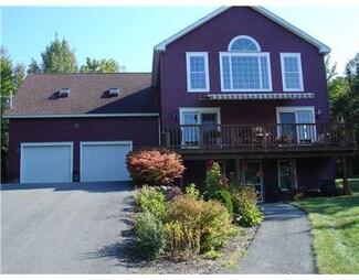 7 Railroad Ln, Holden, ME 04429