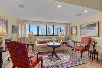 9 Hawthorne Place Unit 17E, Boston, MA 02114