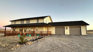99 Tie Town Rd, Rawlins, WY 82301