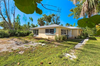 837 Casa Ybel Rd, Sanibel, FL 33957