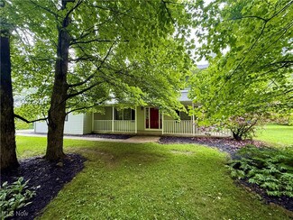 12854 Rockhaven Rd, Chesterland, OH 44026