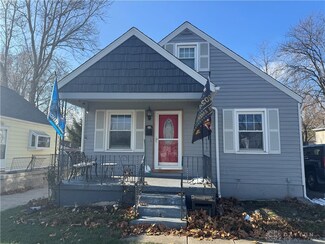 3029 Larue Dr, Dayton, OH 45429