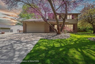 1806 Lindy Dr, Lansing, MI 48917