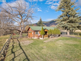 69431 Antles Ln, Cove, OR 97824