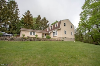 10 Graphic Blvd, Sparta, NJ 07871