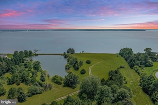 29569 Porpoise Creek Rd, Trappe, MD 21673