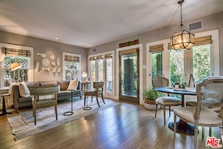 5130 Raleigh St, Los Angeles, CA 90004