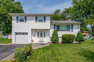23 Distler Ave, West Caldwell, NJ 07006