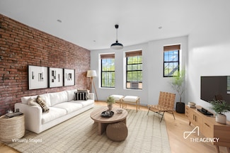 794 St Johns Place Unit 3C, Crownhei, NY 11216