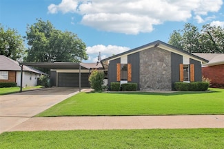 7720 S Country Club Dr, Oklahoma City, OK 73159