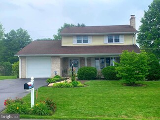 308 Quittie Park Dr, Annville, PA 17003