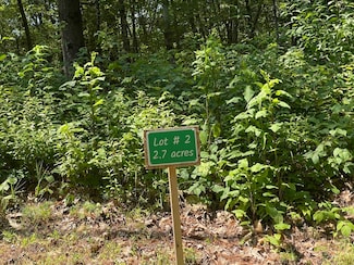 293 Warren Rd, Brimfield, MA 01010