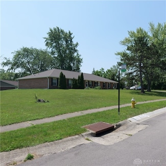 9860 Mandel Dr, Dayton, OH 45458