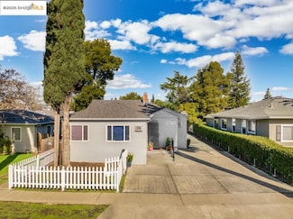 2745 Concord Blvd, Concord, CA 94519